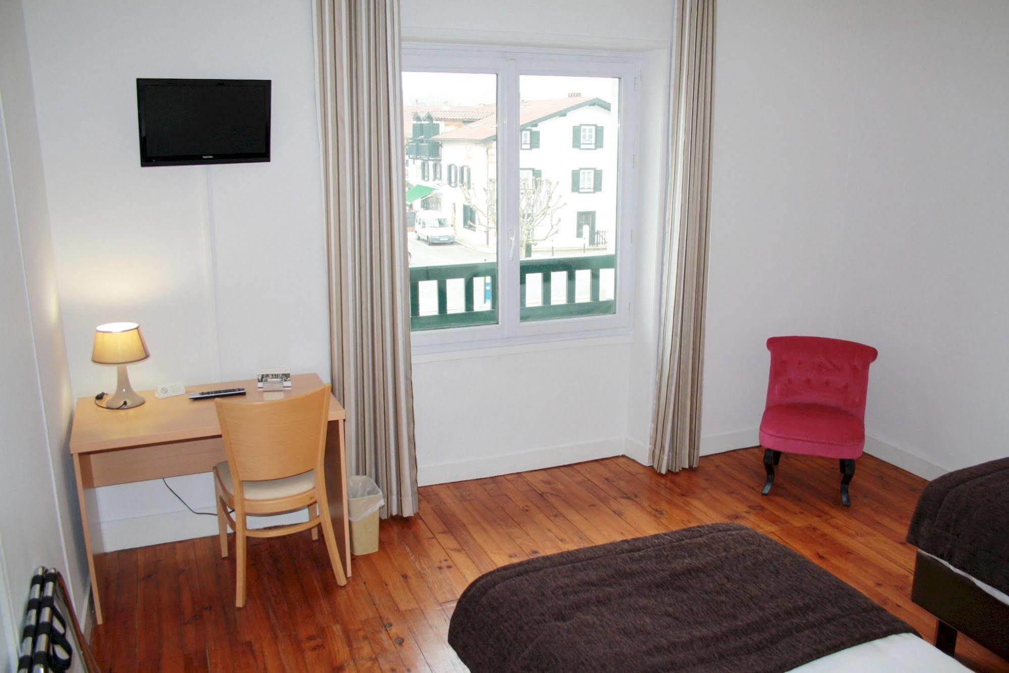 Hotel De La Rhune Ascain Kültér fotó